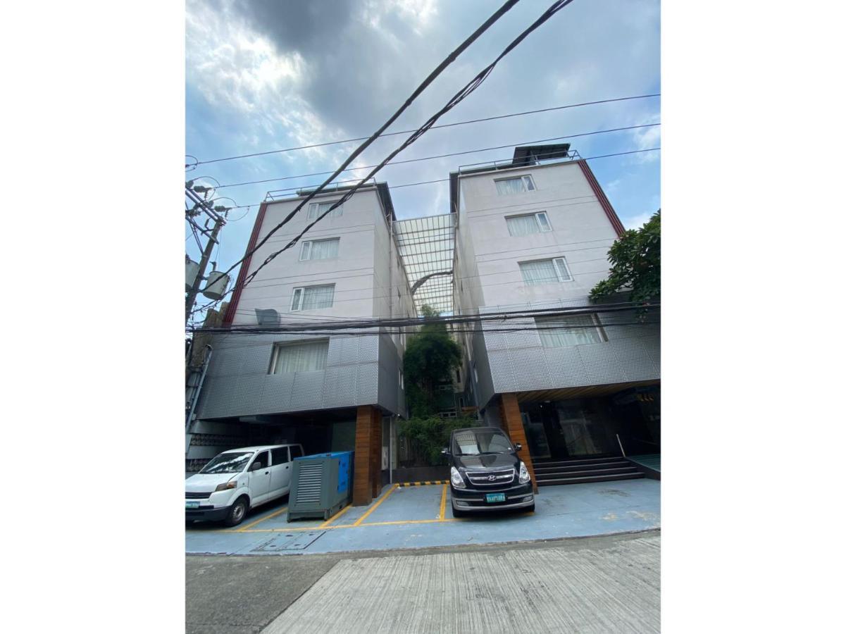 Capital O 820 Guijo Suites Makati Manila Dış mekan fotoğraf